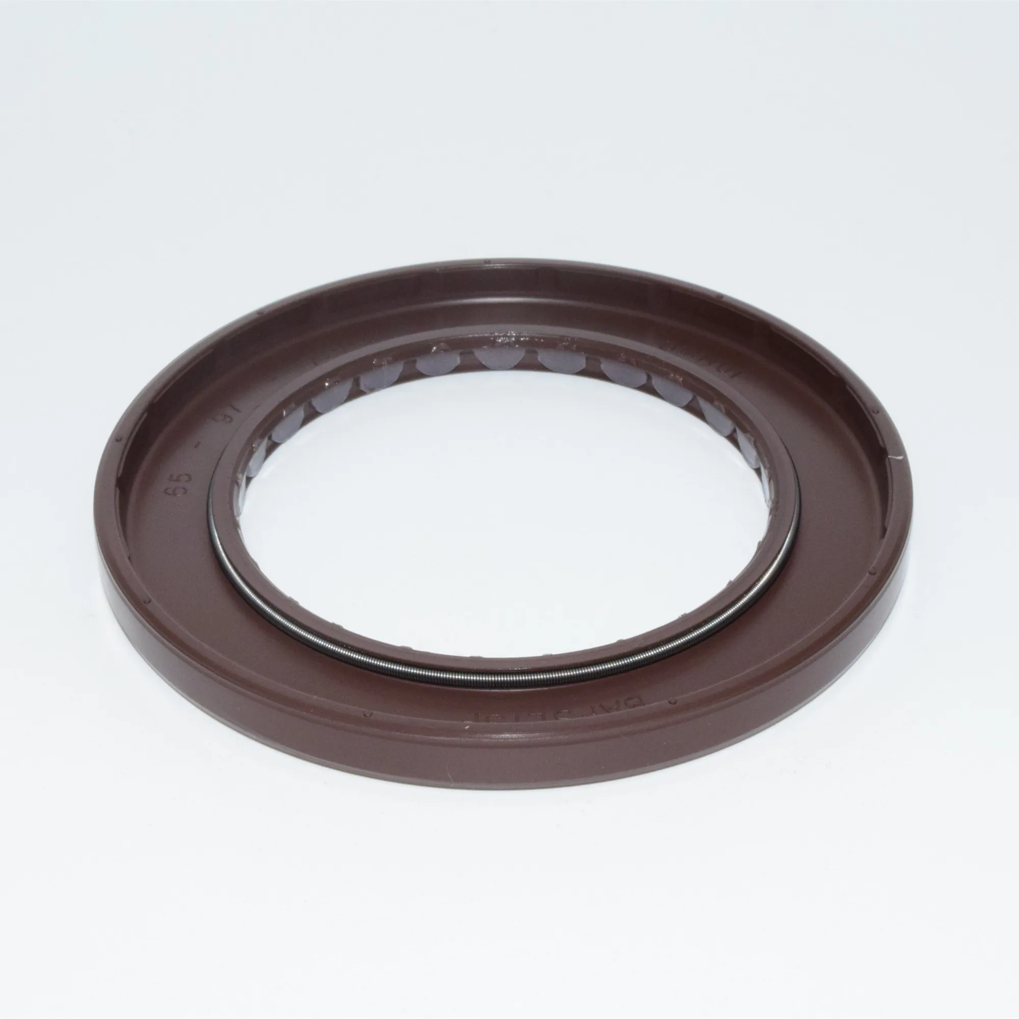 Pressure-Balanced Shaft Oil Seal